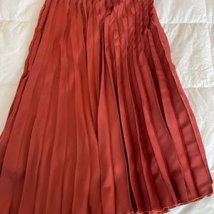 H&M satin flare skirt NWT